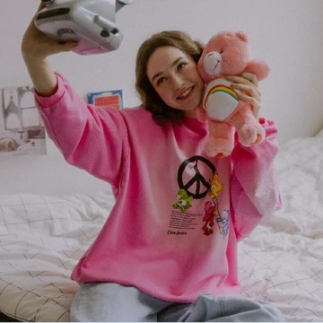 Care Bears原創女款 Peace水洗粉衛衣Sweater(粉色) 【秋高氣爽】《Peaceful mark》《可愛粉色系》《原廠授權貨品質保證》