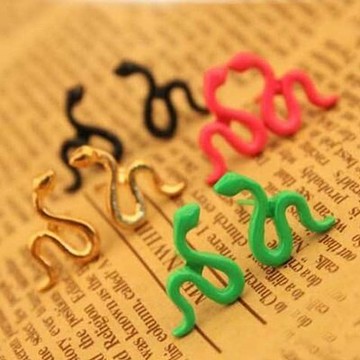 925純銀耳環耳飾-韓版簡約流行小蛇情人節生日禮物女飾品5色73ji294【獨家進口】【米蘭精品】