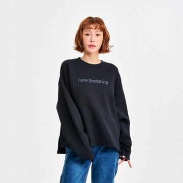 New Balance 前短後長太空棉長袖上衣_女性_黑色_WT41556BK