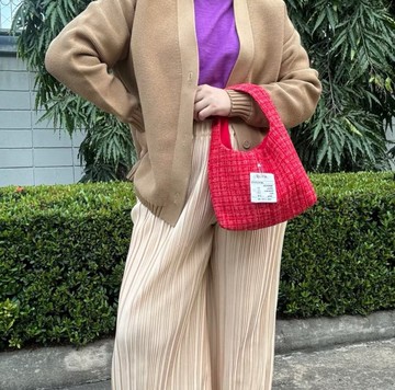 Wyllabrand Mini croissant 帆布包 糖果蘋果色