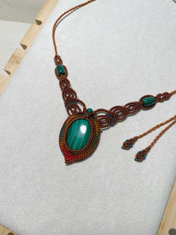 蠟線編織/孔雀石項鍊