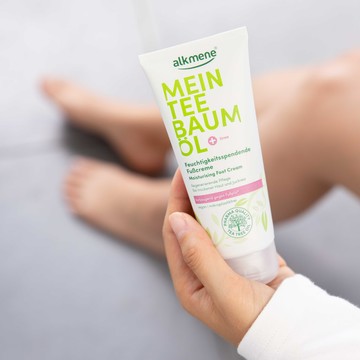 德國alkmene歐珂蔓 茶樹精油 舒緩護足霜100ml - 茶樹精油護足霜100mlx超值3入