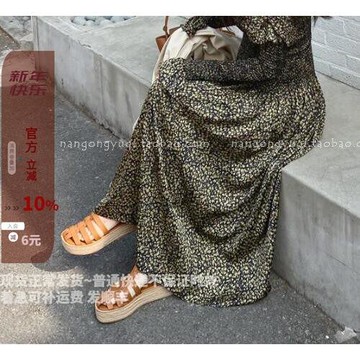 現 韓國東大門女鞋2022夏新款ins編織鏤空草編厚底皮帶扣羅馬涼鞋