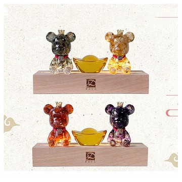 Dawn Fashion 彤恩時尚~恭喜發財水晶熊禮盒(1組入) 款式可選