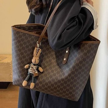 大容量包包女士2025新款手提托特包上班通勤單肩包外出媽咪包