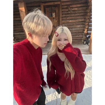 設計感小眾情侶裝秋冬一裙一衣法式慵懶風新年圣誕紅色毛衣針織衫