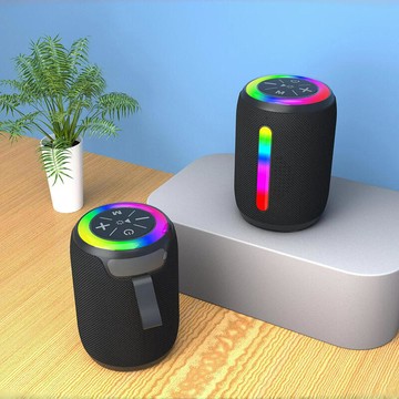 48h出貨丶rgb彩燈音箱5w戶外防水便攜音箱重低音炮音響