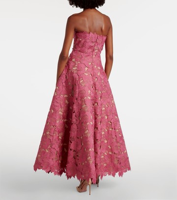Oscar de la Renta Guipure lace gown