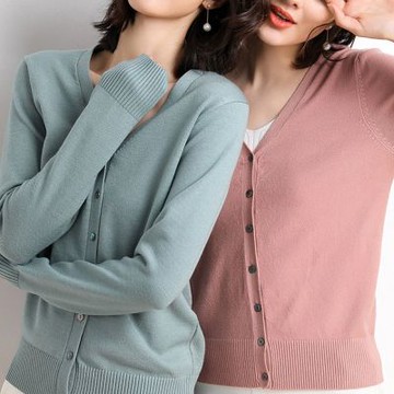 【LANNI 藍尼】現+預 V領薄款針織羊絨外套(女外套/針織外套/薄外套/百搭)