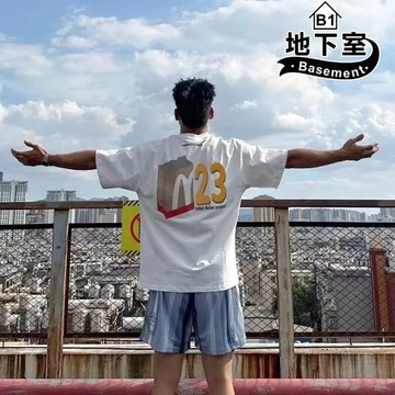 地下室B1-短袖T恤 潮牌KOSO 麥當勞 男生衣服 短袖 情侶裝 大尺碼5XL【NL625086】