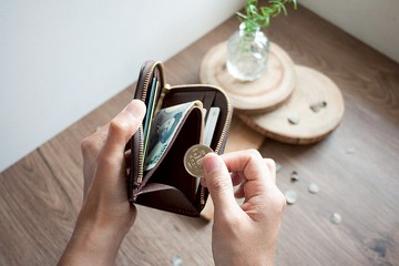 咖啡 5卡 L型拉鍊短夾錢包丨客製打字丨日、港幣可放丨禮物紀念