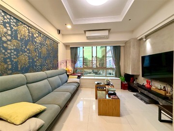 泰山區美麗羅浮高樓美裝四房車位｜新北市泰山區中港西路