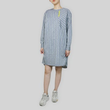 灰色直紋棉料洋裝