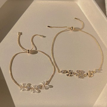 輕奢花朵貓眼石手鏈女ins小眾設計高級感閨蜜首飾年新款手飾