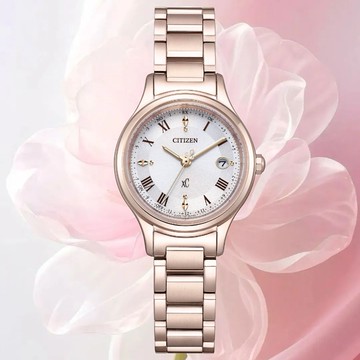 CITIZEN_星辰【xC系列】光動能電波女錶超級鈦-粉金限定版(ES9497-96A)