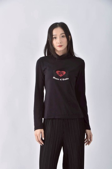 (M) moss club緊身高領黑色長袖上衣