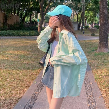 🌷臺灣出貨🌷條紋襯衫女新款長袖寬鬆百搭學院風ins設計感2022薄款疊穿上衣潮顯瘦上衣 小眾設計感 休閒襯衫