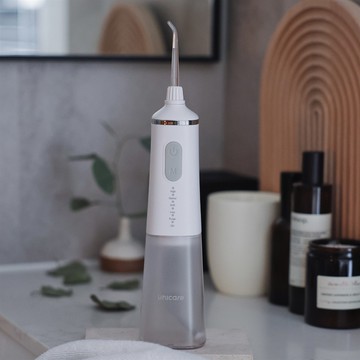 unicare®USB充電攜帶型高效電動沖牙機_廠商直送