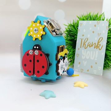 忙碌板玩具、木製玩具、運動技能魔方、感官旅行玩具、活動魔術方