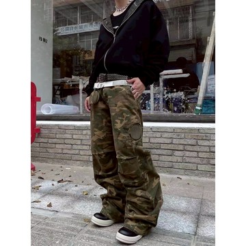 ☆LimeLight☆ 廣州連線 美式設計感可拆式掛飾 迷彩褲 直筒 長褲 BAR-001