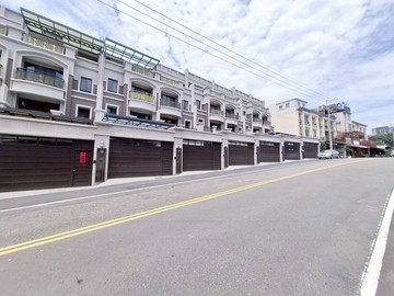 「采靚」新光田｜臨路大地坪｜四套房電梯別墅｜台中市龍井區龍社路