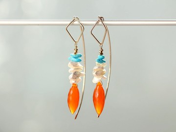 14kgf-紅玉髓 × 綠松石掛鉤穿孔耳環