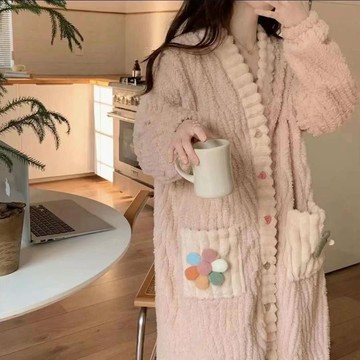 💗臺灣出貨💗睡袍女珊瑚絨加絨加厚睡裙浴袍秋冬季長款浴衣外套法蘭絨睡衣1101