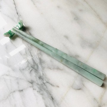 翡翠 雕刻擺件　緬甸產　居家擺設