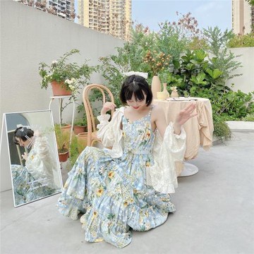 花崎鹿原創吊帶背心女大擺連衣裙小雛菊印花度假甜美清新泫雅風仙