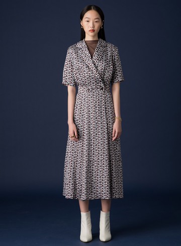 西裝領收腰印花洋裝