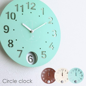 日本 YAMATO工藝 Circle Clock 擺動式壁掛時鐘 - 白色