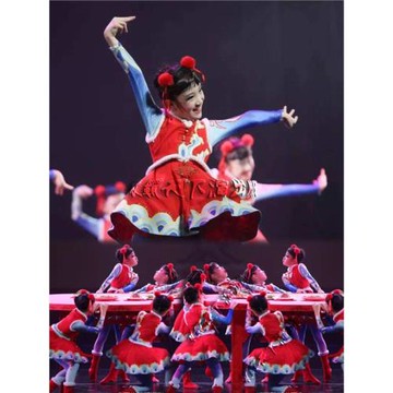 元旦兒童喜慶拜年服演出服男女開門紅表演服幼兒春節紅燈籠舞蹈服