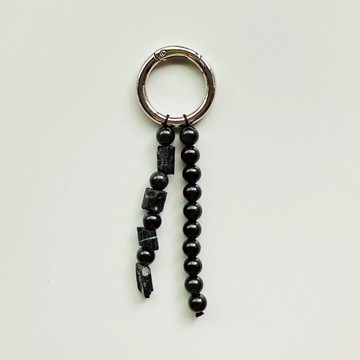 C happy 黑色系隨身保平安避邪_包包掛飾/ 鑰匙圈_大金屬圈