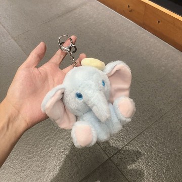 名創優品✨卡通ins大象鑰匙扣毛絨大耳朵公仔鑰匙鏈擺件包掛件情侶禮物女男钥匙扣 掛件 配飾 裝飾 禮物 交換禮 送女