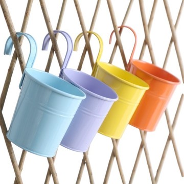 彩色吊掛盆栽【買越多越便宜】盆 吊盆 花盆 盆栽 盆器 小盆栽 掛勾盆栽 掛式花盆 壁掛花盆 鐵藝花盆 陽台掛式盆栽