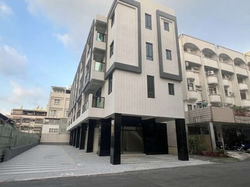 *六品金鑽*全新完工四樓車墅｜高雄市小港區港壽街