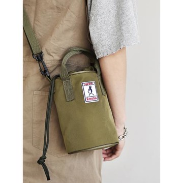 口嘎原創迷你可愛薄荷綠圓形尼龍水桶包 百搭防水女士單肩斜挎包