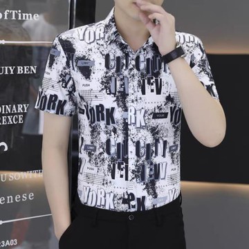 港風襯衣男士薄款短袖韓版潮流行帥氣寬松痞帥氣夏季休閑印花襯衫