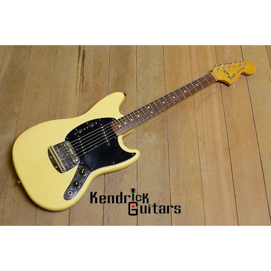 Fender 1977 Mustang   White w OHC