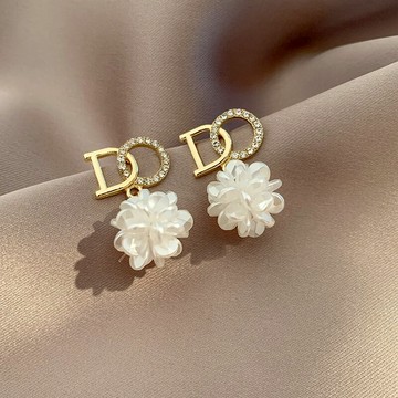 高級輕奢耳環女2021年新款潮設計感氣質網紅同款耳釘珍珠花朵耳飾