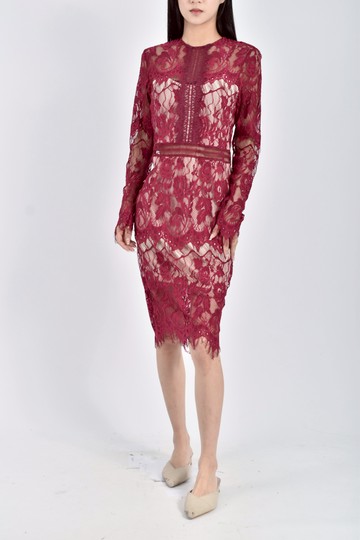 (S) 質感蕾絲長袖透膚桃紅紫粉色洋裝