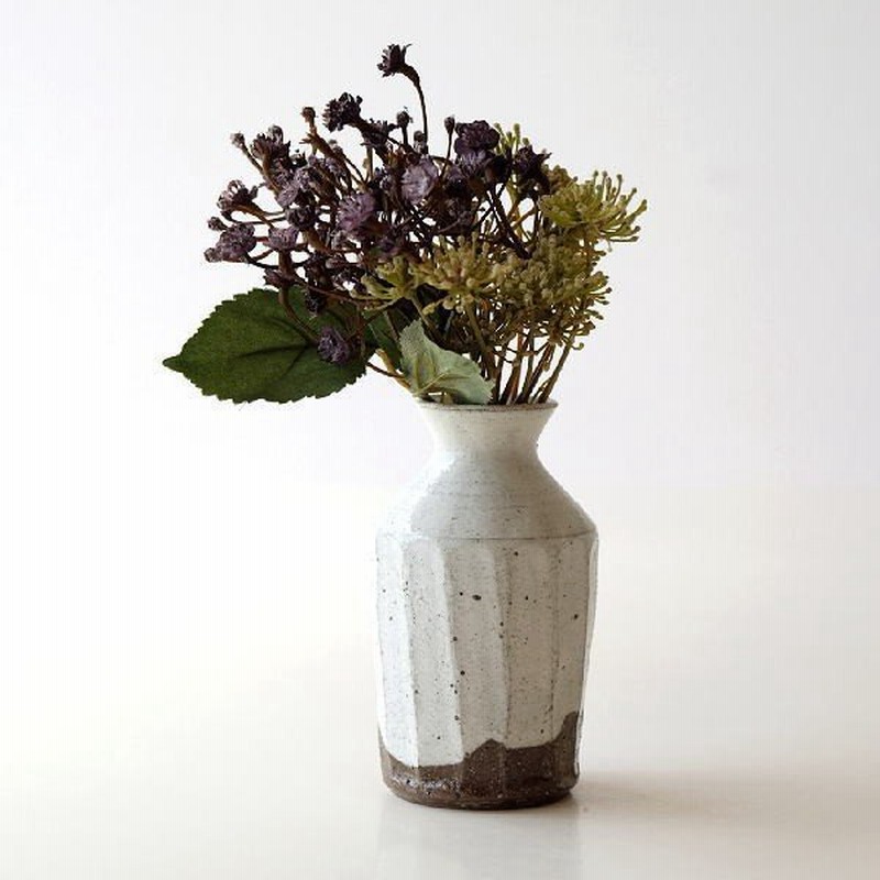 花瓶 花びん 陶器 おしゃれ 花器 一輪挿し フラワーベース 和モダン 小さい 和風 卓上 床の間 玄関 インテリア 丸型 粉引 筒型 花入れ 通販 Lineポイント最大0 5 Get Lineショッピング