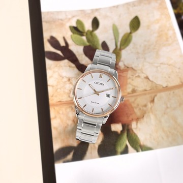 CITIZEN 星辰表 / BM6979-74A / 光動能 簡約時尚 藍寶石水晶玻璃 日期 不鏽鋼男錶 白色 40mm