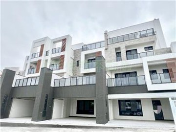 臨誠品生活園區電梯車墅｜台南市南區鯤鯓路