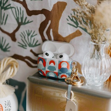 【 AIRPODS CASE 】 刺繡風 X 富士山 / BRIGHT