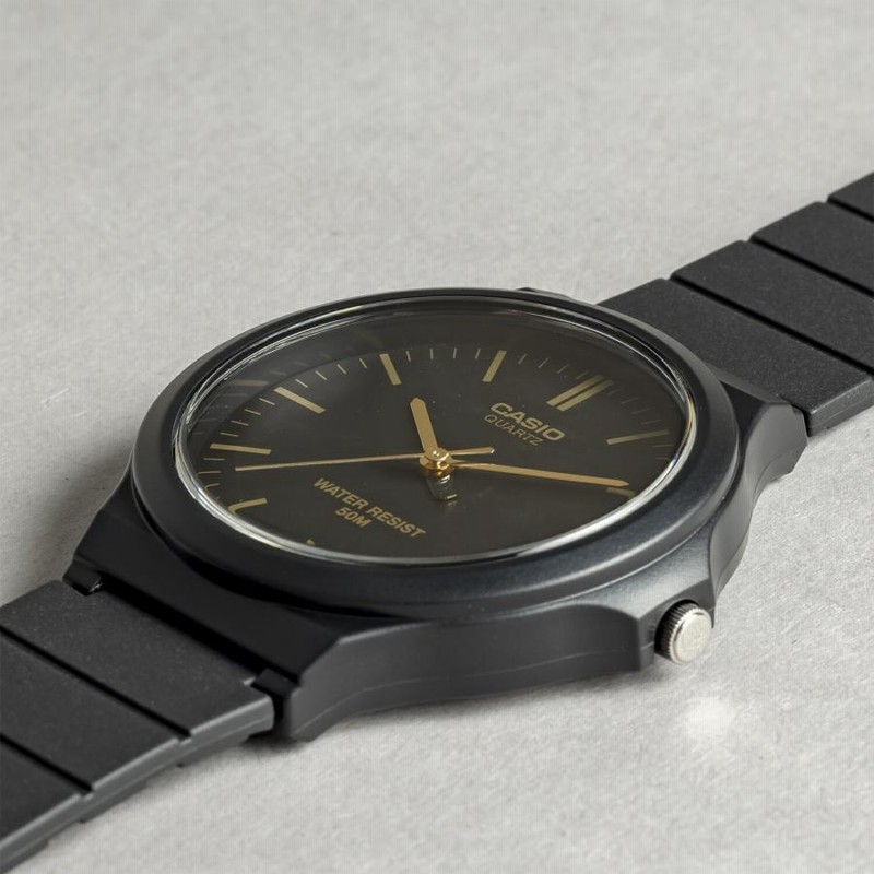 CASIO QUARTZ メンズ GOLD/GOLD 海外モデル 新品未使用 CASIO（腕時計