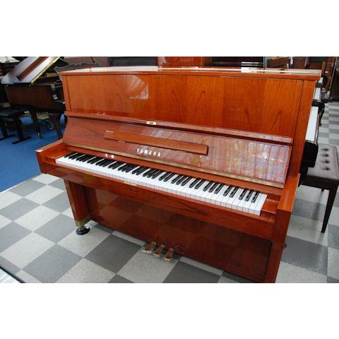 ヤマハ（ＹＡＭＡＨＡ）　Ｗ１０４　中古ピアノ