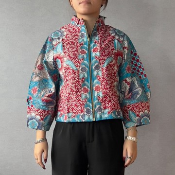 【INBATIC】YURA - BATIK OUTER 知性泡泡袖短外套 - Ruby Flower