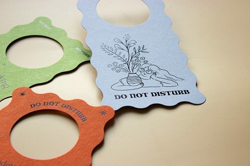 Do Not Disturb 書籤掛牌