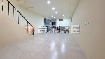 羅東市區旁全新裝修透天｜宜蘭縣冬山鄉育英路